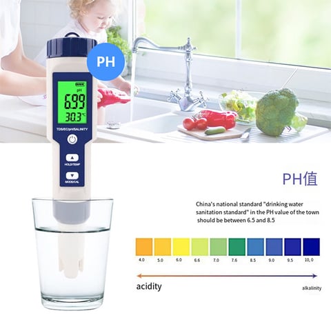 Dustproof and waterproof portable water quality tester